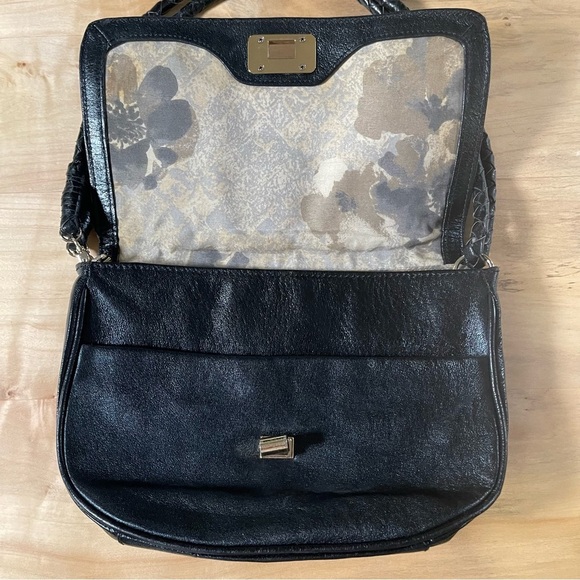 Elliott Lucca black leather crossbody bag - Picture 3 of 12